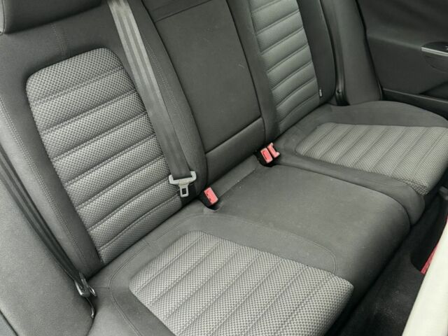 Серый Фольксваген Пассат, объемом двигателя 2 л и пробегом 210 тыс. км за 6999 $, фото 7 на Automoto.ua