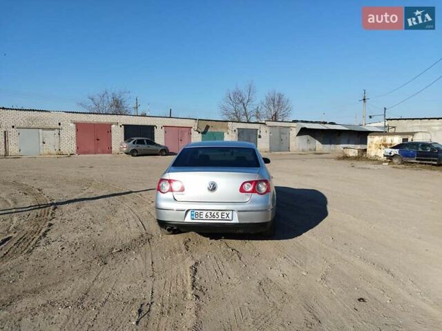 Серый Фольксваген Пассат, объемом двигателя 1.8 л и пробегом 270 тыс. км за 6300 $, фото 4 на Automoto.ua