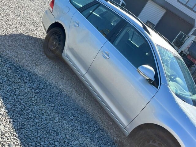 Серый Фольксваген Пассат, объемом двигателя 1.9 л и пробегом 400 тыс. км за 2800 $, фото 2 на Automoto.ua