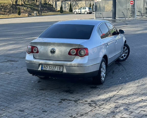 Серый Фольксваген Пассат, объемом двигателя 1.97 л и пробегом 275 тыс. км за 6750 $, фото 55 на Automoto.ua