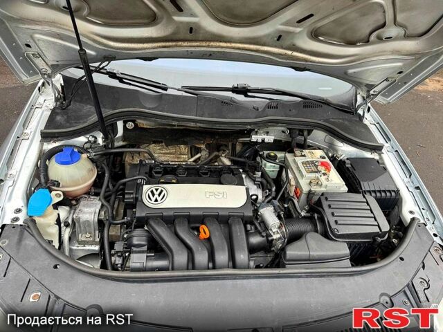 Серый Фольксваген Пассат, объемом двигателя 2 л и пробегом 220 тыс. км за 5500 $, фото 9 на Automoto.ua