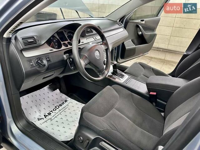 Серый Фольксваген Пассат, объемом двигателя 1.8 л и пробегом 290 тыс. км за 5499 $, фото 28 на Automoto.ua