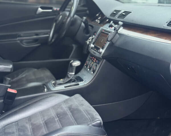 Серый Фольксваген Пассат, объемом двигателя 1.97 л и пробегом 275 тыс. км за 6950 $, фото 6 на Automoto.ua