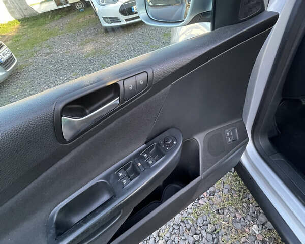 Сірий Фольксваген Пассат, об'ємом двигуна 1.4 л та пробігом 155 тис. км за 6400 $, фото 21 на Automoto.ua