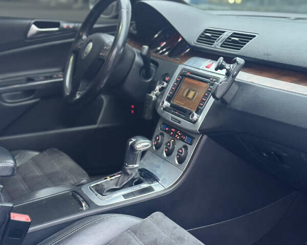 Серый Фольксваген Пассат, объемом двигателя 1.97 л и пробегом 275 тыс. км за 6950 $, фото 7 на Automoto.ua