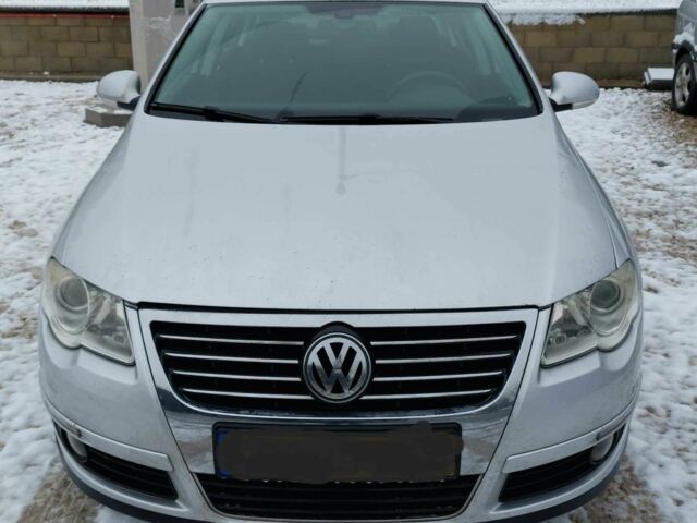 Сірий Фольксваген Пассат, об'ємом двигуна 1.8 л та пробігом 200 тис. км за 3490 $, фото 1 на Automoto.ua