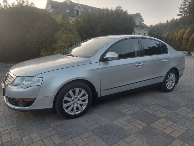 Сірий Фольксваген Пассат, об'ємом двигуна 2 л та пробігом 370 тис. км за 6200 $, фото 2 на Automoto.ua