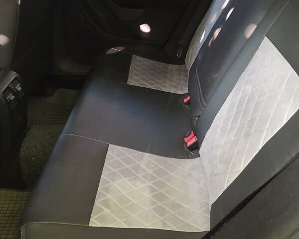 Серый Фольксваген Пассат, объемом двигателя 1.6 л и пробегом 178 тыс. км за 8100 $, фото 8 на Automoto.ua