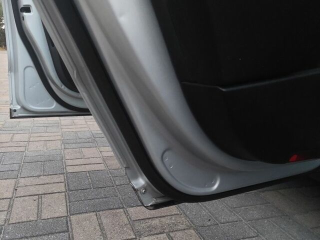 Сірий Фольксваген Пассат, об'ємом двигуна 2 л та пробігом 370 тис. км за 6200 $, фото 12 на Automoto.ua