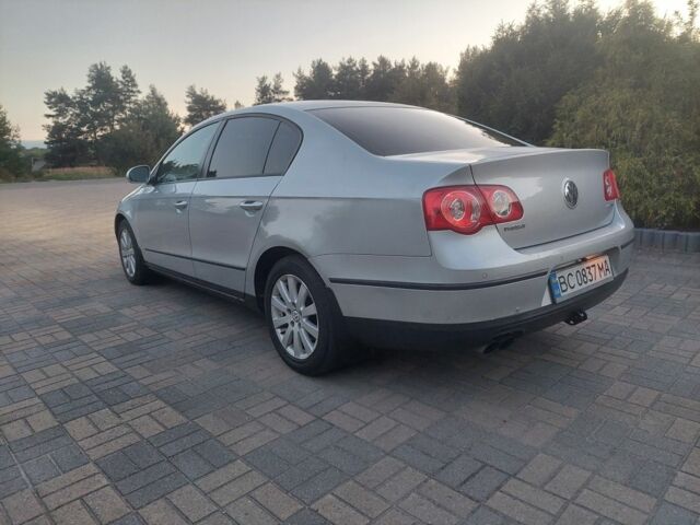 Сірий Фольксваген Пассат, об'ємом двигуна 2 л та пробігом 370 тис. км за 6200 $, фото 8 на Automoto.ua