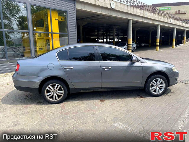 Сірий Фольксваген Пассат, об'ємом двигуна 1.8 л та пробігом 250 тис. км за 4450 $, фото 5 на Automoto.ua