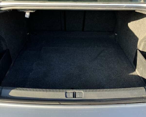 Сірий Фольксваген Пассат, об'ємом двигуна 1.97 л та пробігом 266 тис. км за 6700 $, фото 15 на Automoto.ua