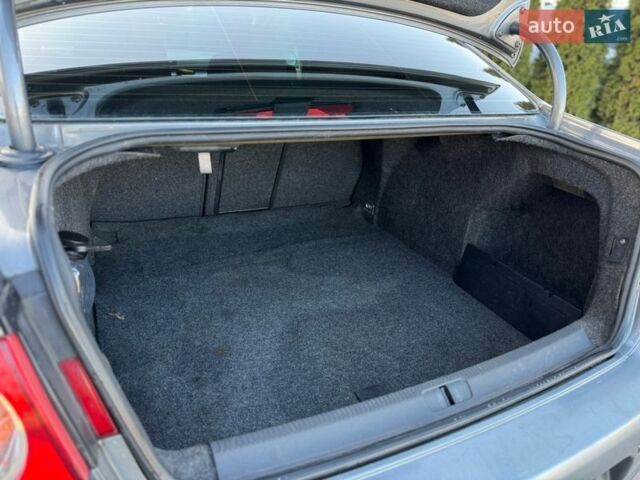 Серый Фольксваген Пассат, объемом двигателя 1.8 л и пробегом 189 тыс. км за 5500 $, фото 21 на Automoto.ua