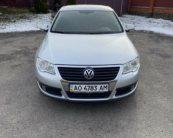 Серый Фольксваген Пассат, объемом двигателя 1.8 л и пробегом 204 тыс. км за 6000 $, фото 8 на Automoto.ua