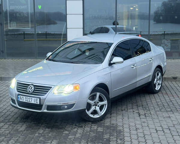 Серый Фольксваген Пассат, объемом двигателя 1.97 л и пробегом 275 тыс. км за 6950 $, фото 71 на Automoto.ua