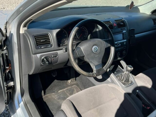 Серый Фольксваген Пассат, объемом двигателя 1.9 л и пробегом 400 тыс. км за 2800 $, фото 7 на Automoto.ua