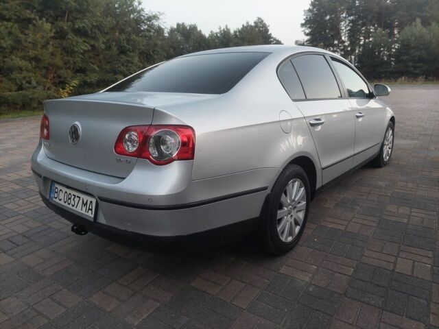 Сірий Фольксваген Пассат, об'ємом двигуна 2 л та пробігом 370 тис. км за 6200 $, фото 6 на Automoto.ua