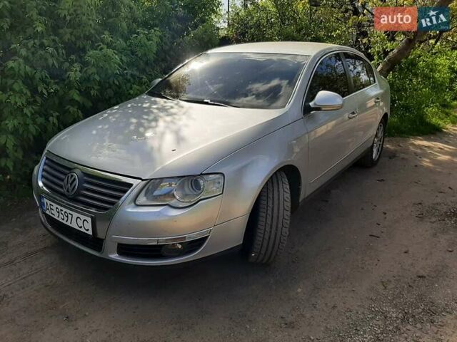 Серый Фольксваген Пассат, объемом двигателя 1.8 л и пробегом 229 тыс. км за 7550 $, фото 15 на Automoto.ua
