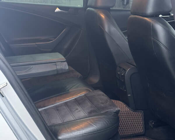 Серый Фольксваген Пассат, объемом двигателя 1.97 л и пробегом 275 тыс. км за 6950 $, фото 8 на Automoto.ua