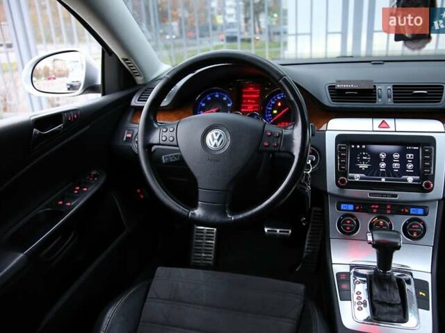 Сірий Фольксваген Пассат, об'ємом двигуна 1.8 л та пробігом 241 тис. км за 6900 $, фото 10 на Automoto.ua