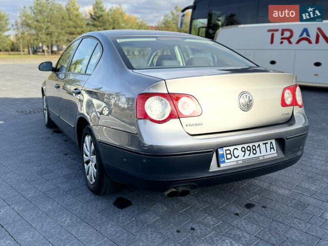 Серый Фольксваген Пассат, объемом двигателя 2 л и пробегом 309 тыс. км за 5900 $, фото 11 на Automoto.ua