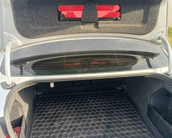 Серый Фольксваген Пассат, объемом двигателя 1.8 л и пробегом 231 тыс. км за 6900 $, фото 5 на Automoto.ua