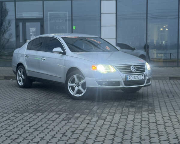 Серый Фольксваген Пассат, объемом двигателя 1.97 л и пробегом 275 тыс. км за 6950 $, фото 76 на Automoto.ua