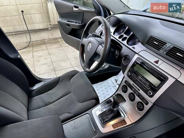 Серый Фольксваген Пассат, объемом двигателя 1.8 л и пробегом 290 тыс. км за 5499 $, фото 19 на Automoto.ua