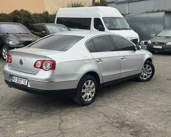 Серый Фольксваген Пассат, объемом двигателя 1.97 л и пробегом 275 тыс. км за 6750 $, фото 31 на Automoto.ua