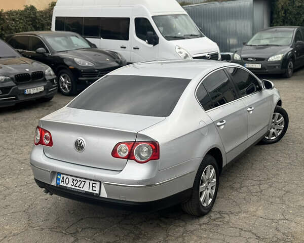 Серый Фольксваген Пассат, объемом двигателя 1.97 л и пробегом 275 тыс. км за 6750 $, фото 30 на Automoto.ua