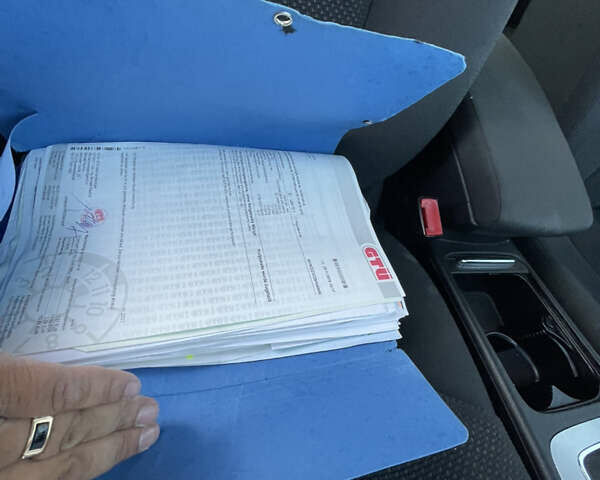 Сірий Фольксваген Пассат, об'ємом двигуна 1.4 л та пробігом 155 тис. км за 6400 $, фото 12 на Automoto.ua