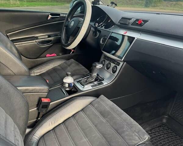 Серый Фольксваген Пассат, объемом двигателя 1.8 л и пробегом 285 тыс. км за 7800 $, фото 16 на Automoto.ua