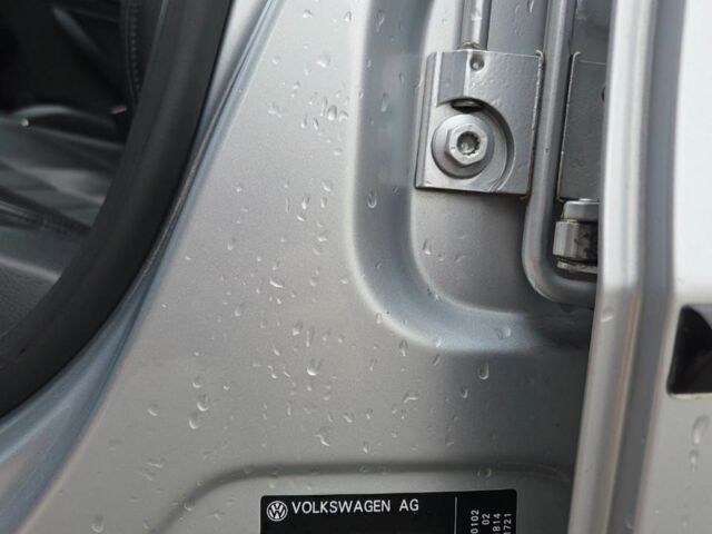 Серый Фольксваген Пассат, объемом двигателя 1.8 л и пробегом 239 тыс. км за 6799 $, фото 23 на Automoto.ua