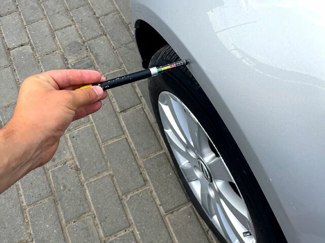 Сірий Фольксваген Пассат, об'ємом двигуна 2 л та пробігом 320 тис. км за 6990 $, фото 9 на Automoto.ua