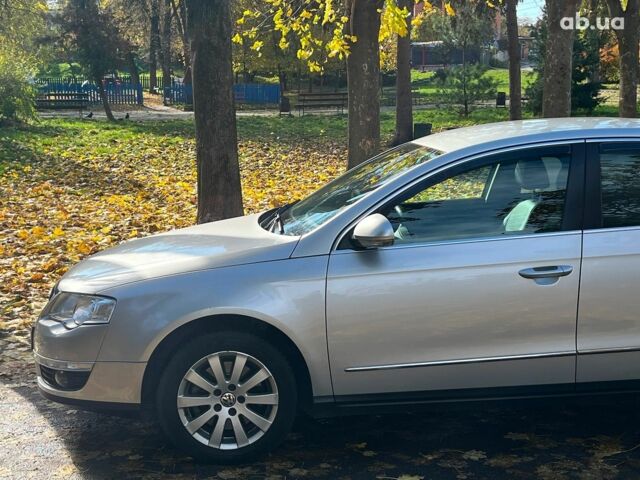 Серый Фольксваген Пассат, объемом двигателя 1.8 л и пробегом 258 тыс. км за 7390 $, фото 5 на Automoto.ua