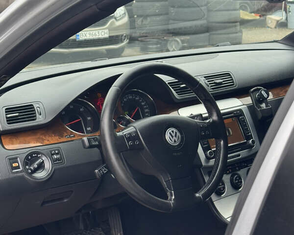 Серый Фольксваген Пассат, объемом двигателя 1.97 л и пробегом 275 тыс. км за 6950 $, фото 114 на Automoto.ua