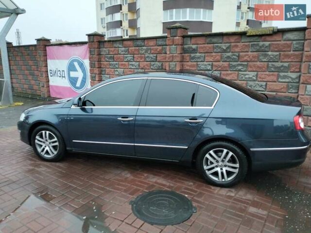 Серый Фольксваген Пассат, объемом двигателя 1.97 л и пробегом 262 тыс. км за 8700 $, фото 8 на Automoto.ua