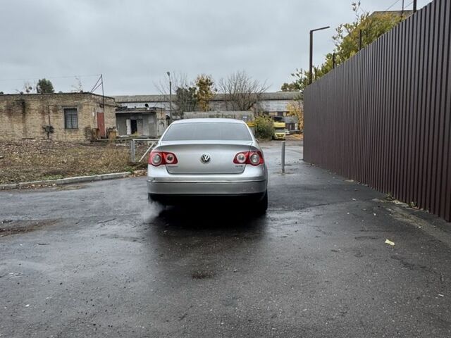 Серый Фольксваген Пассат, объемом двигателя 2 л и пробегом 223 тыс. км за 5500 $, фото 7 на Automoto.ua