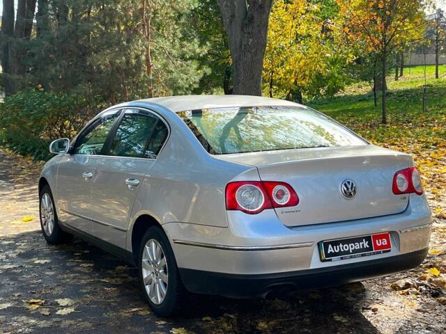 Сірий Фольксваген Пассат, об'ємом двигуна 1.8 л та пробігом 258 тис. км за 6890 $, фото 7 на Automoto.ua