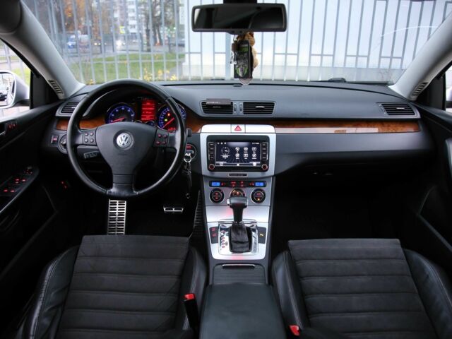 Сірий Фольксваген Пассат, об'ємом двигуна 1.8 л та пробігом 241 тис. км за 6900 $, фото 13 на Automoto.ua