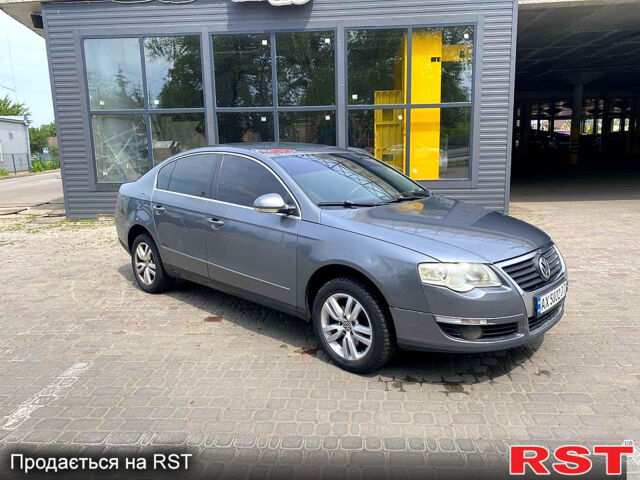 Сірий Фольксваген Пассат, об'ємом двигуна 1.8 л та пробігом 250 тис. км за 4450 $, фото 6 на Automoto.ua