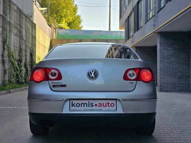 Серый Фольксваген Пассат, объемом двигателя 1.8 л и пробегом 240 тыс. км за 6499 $, фото 10 на Automoto.ua