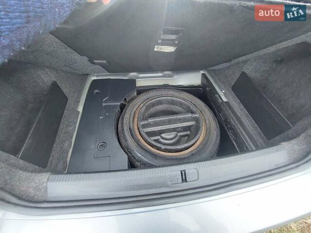 Серый Фольксваген Пассат, объемом двигателя 1.8 л и пробегом 230 тыс. км за 7500 $, фото 8 на Automoto.ua
