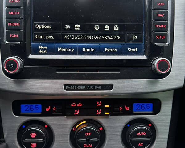 Серый Фольксваген Пассат, объемом двигателя 1.97 л и пробегом 275 тыс. км за 6950 $, фото 39 на Automoto.ua