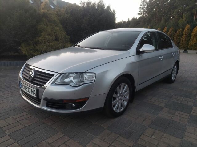 Сірий Фольксваген Пассат, об'ємом двигуна 2 л та пробігом 370 тис. км за 6200 $, фото 1 на Automoto.ua