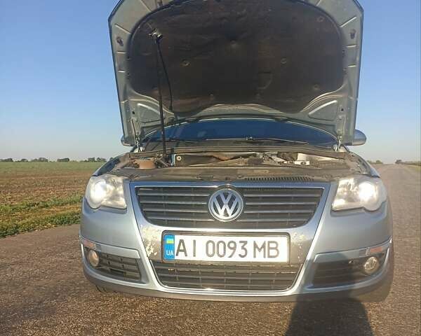 Серый Фольксваген Пассат, объемом двигателя 1.8 л и пробегом 261 тыс. км за 6300 $, фото 9 на Automoto.ua