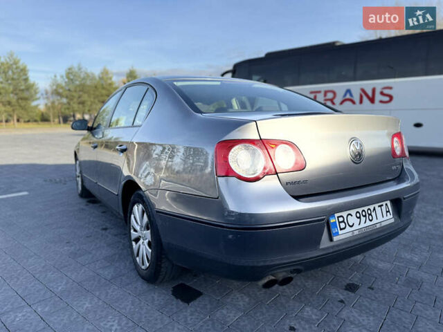 Серый Фольксваген Пассат, объемом двигателя 2 л и пробегом 309 тыс. км за 5900 $, фото 8 на Automoto.ua