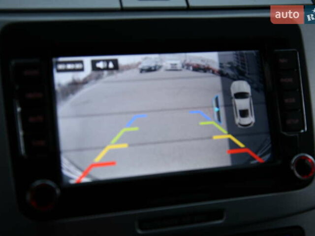 Сірий Фольксваген Пассат, об'ємом двигуна 1.8 л та пробігом 241 тис. км за 6900 $, фото 24 на Automoto.ua