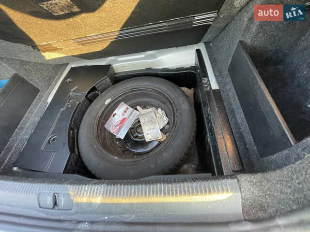 Сірий Фольксваген Пассат, об'ємом двигуна 1.4 л та пробігом 155 тис. км за 6400 $, фото 16 на Automoto.ua