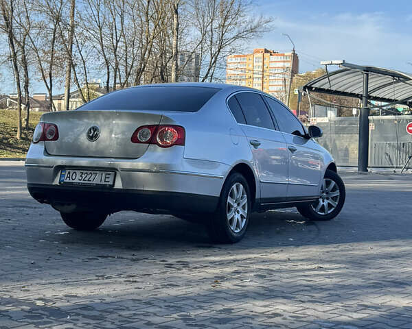 Серый Фольксваген Пассат, объемом двигателя 1.97 л и пробегом 275 тыс. км за 6750 $, фото 48 на Automoto.ua